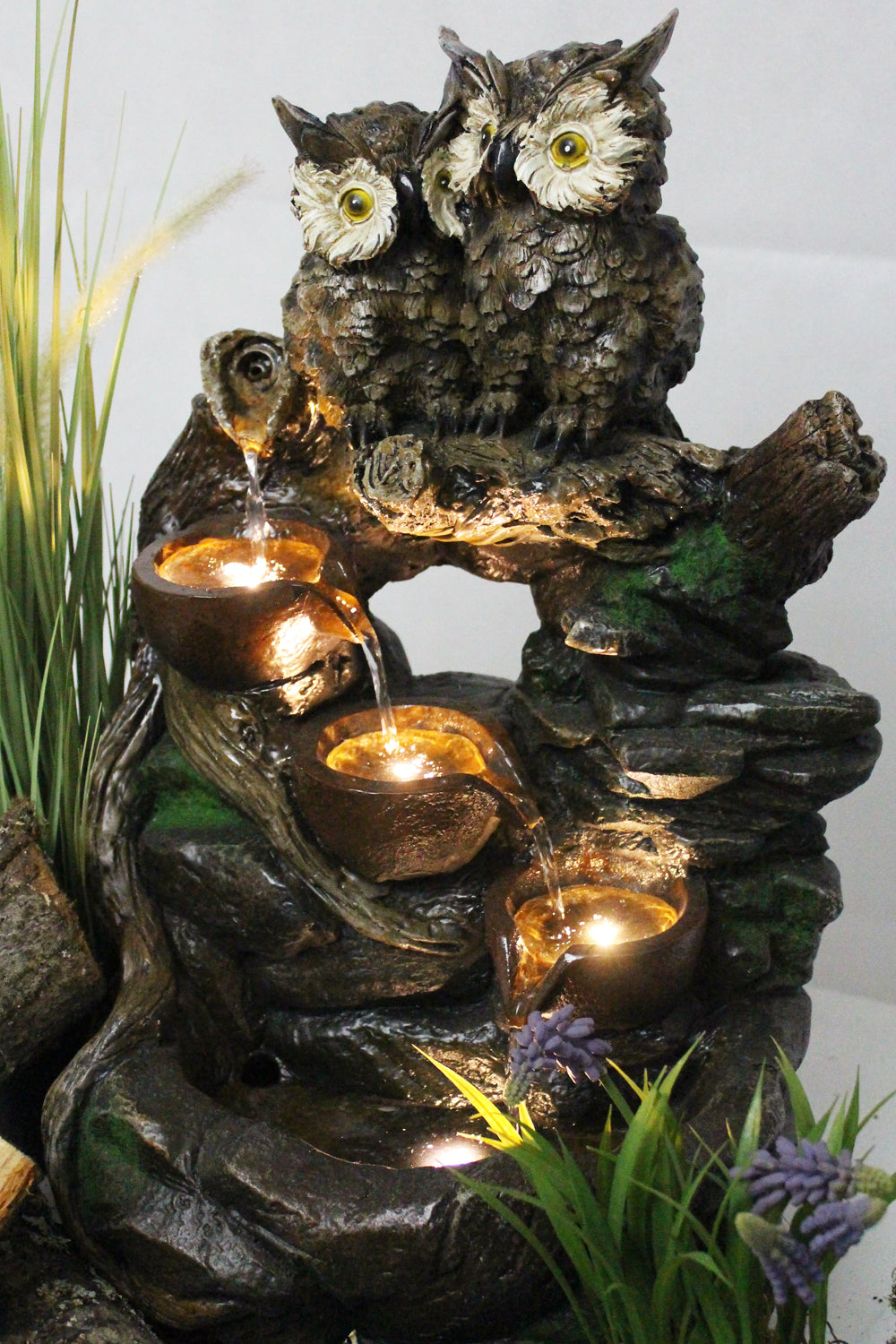 Gartenbrunnen Eule mit LED Beleuchtung Springbrunnen