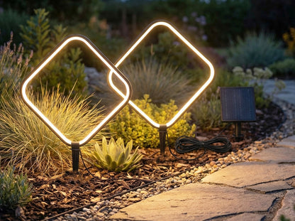Solar Gartenleuchten 2er Set – LED Solar Gartenstecker modern, Solarleuchte Garten Rauten Design warmweiß, Aluminium