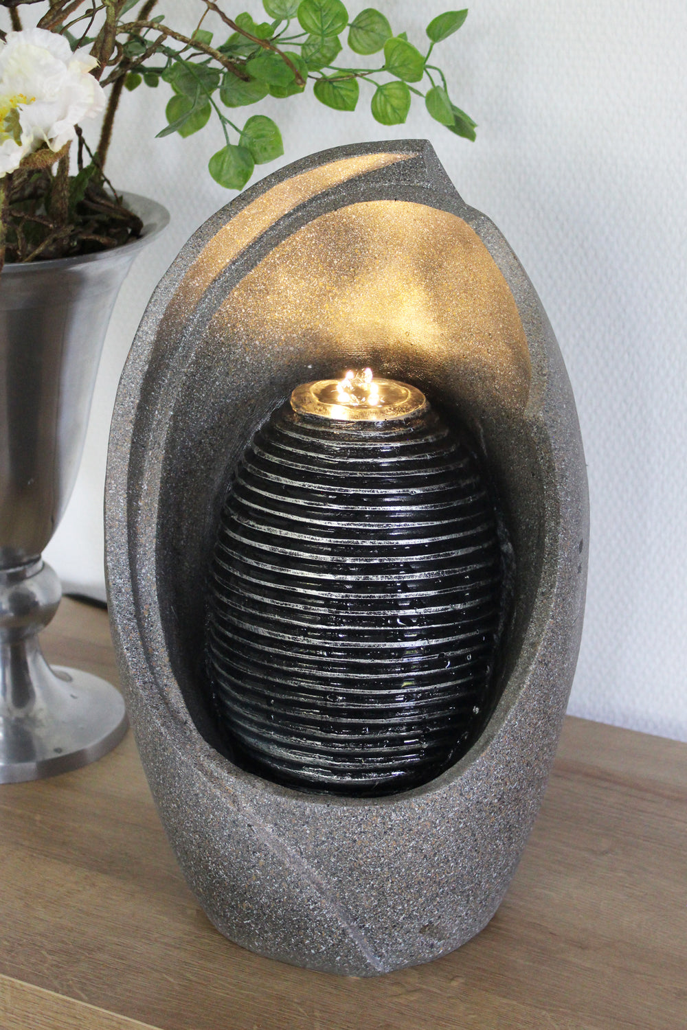 Design Zimmerbrunnen BK835 Springbrunnen Gartenbrunnen mit Beleuchtung